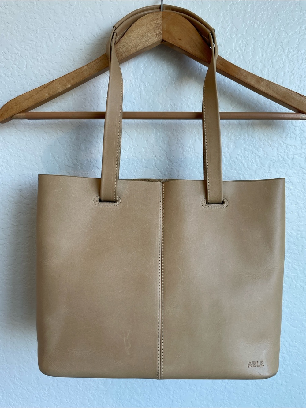 ABLE Nelita Shoulder Bag - Fawn